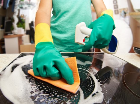Transparent carpet cleaning rates for Bow homes and businesses